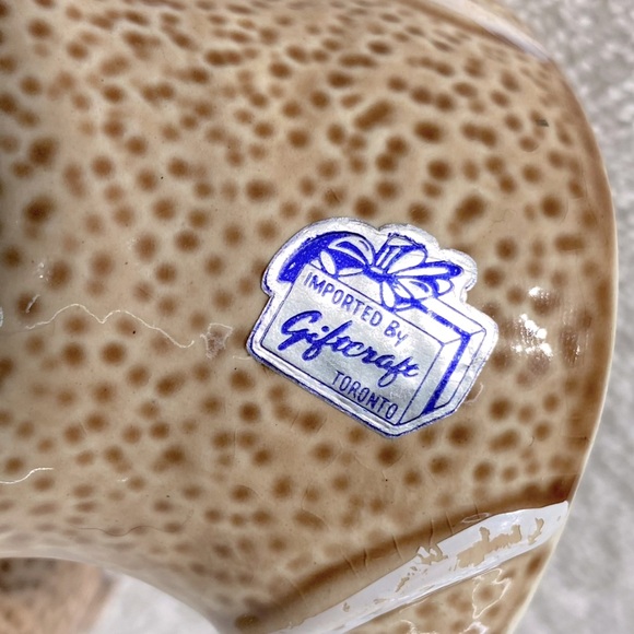 Vintage Giftcraft Brown Ceramic Gingerbread People Salt & Pepper Shakers - Picture 3 of 8